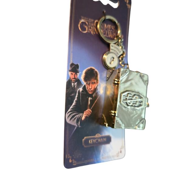 Harry Potter Bioworld The Crimes of Grindelwald Keychain - Picture 4 of 9